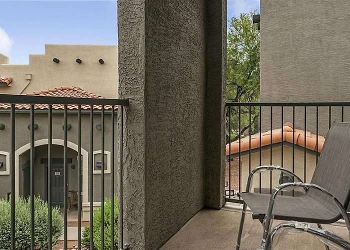 Landing Modern With Amazing Amenities * Tucson